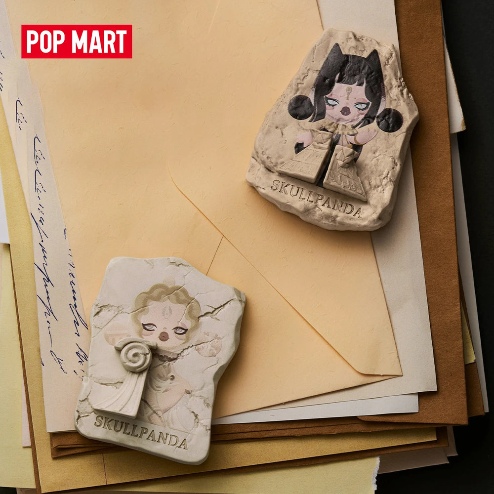 POP MART SKULLPANDA · Where Time Dwells (imanes)