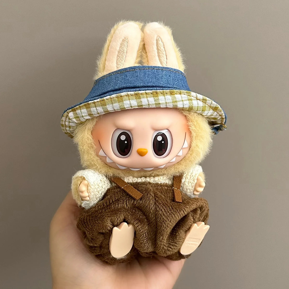 Ropa de diseño para Labubu