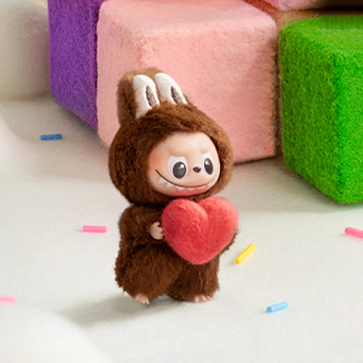 POP MART THE MONSTERS (LABUBU) Love — pin colgante — POP MART