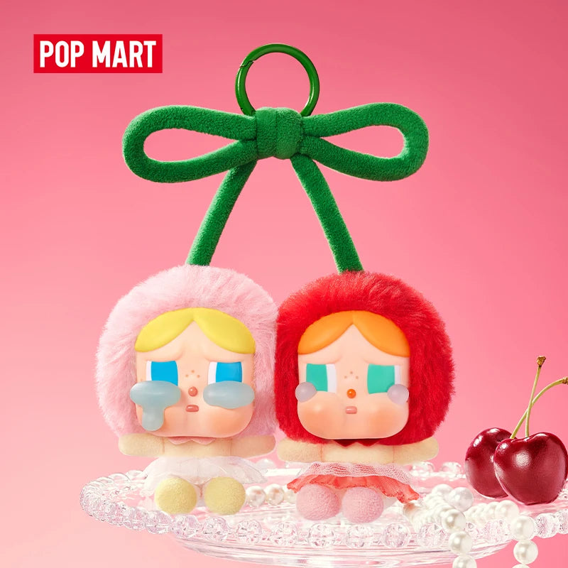 POP MART CRYBABY · Crying for Love (colgante)
