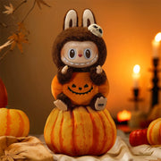 POP MART Happy Halloween Party · Pumpkin Sitting (peluche)