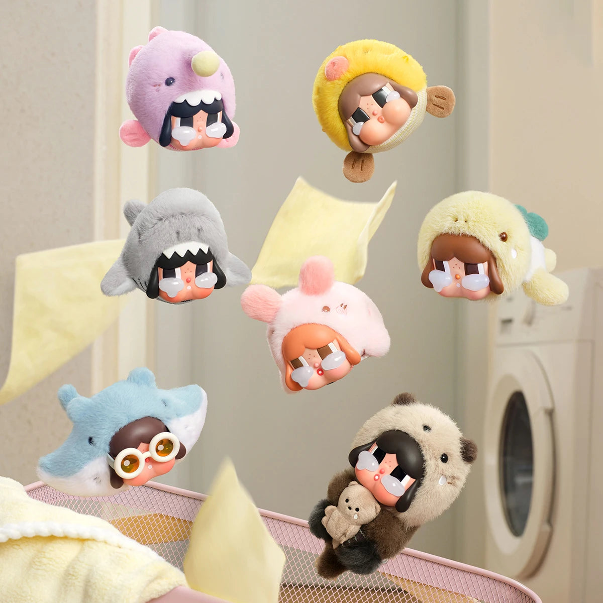 POP MART CRYBABY Cry Me An Ocean (colgante peluche) — POP MART