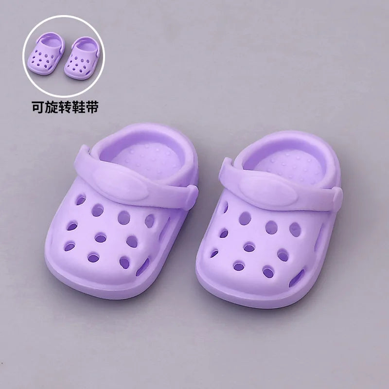 Sandalias y chanclas para Labubu