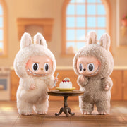 POP MART THE MONSTERS · Exciting Macaron (peluche)