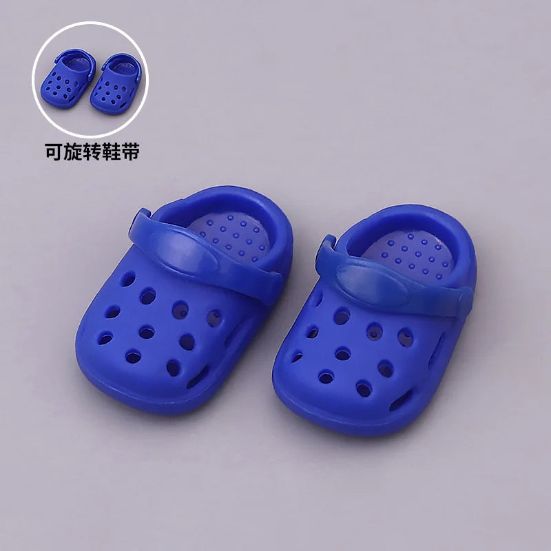 Sandalias y chanclas para Labubu